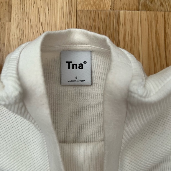 TNA Ribbed T-Shirt Size Small - Picture 2 of 4